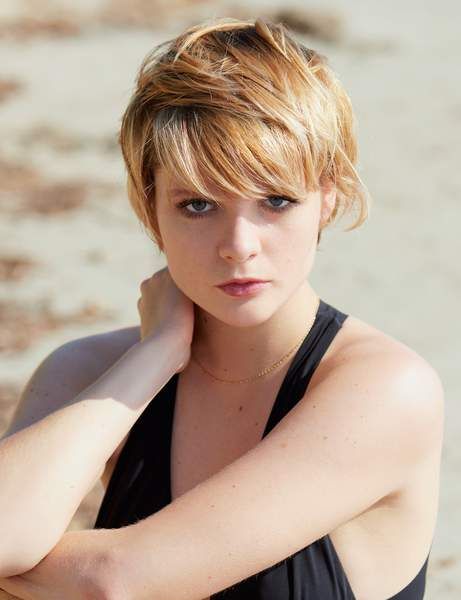 Piecey Light Blonde Pixie with Textured Bangs — Winter Hairstyles for Short Hair