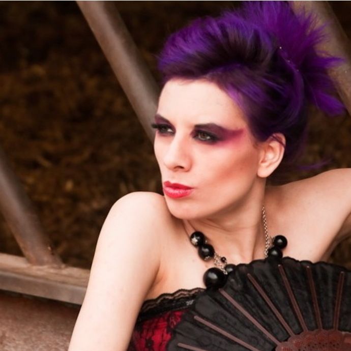 Ear Visual Idea Ear Visual Idea β Plum Hair Color