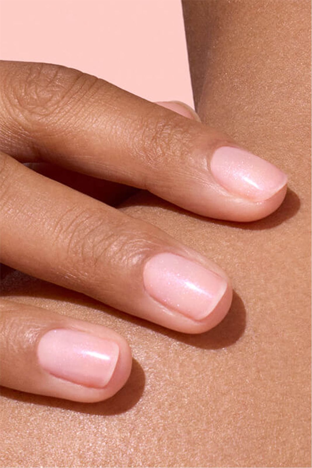 Shimmering Pale Pink Short Oval Nails — Natural Winter Nails