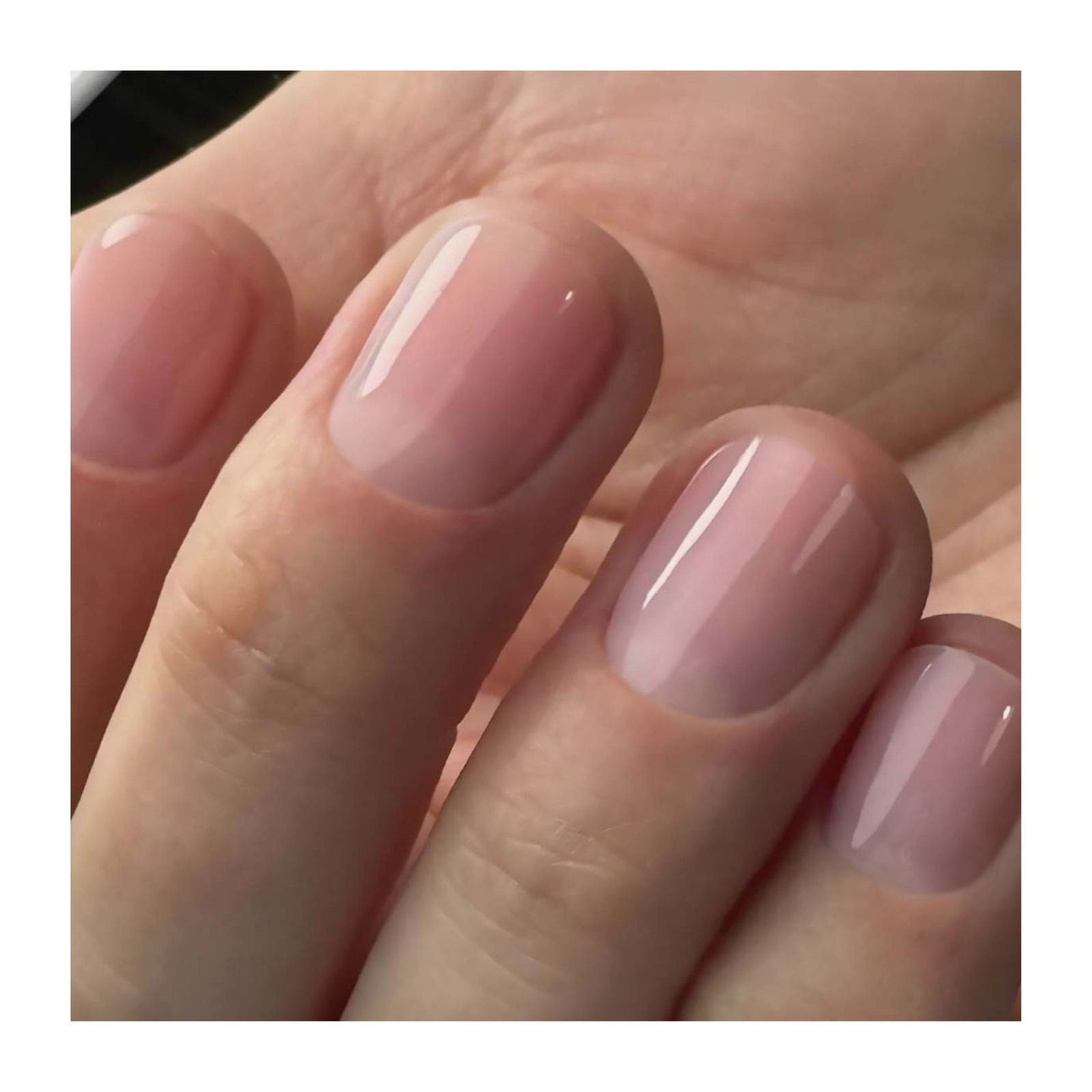 Visible Visual Idea Visible Visual Idea β Clean Girl Winter Nails