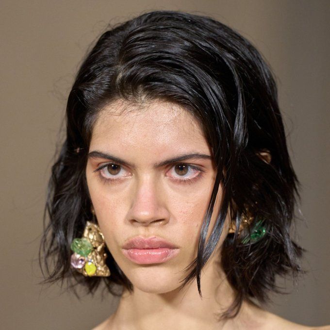 Dark Brown Lob with Curtain Bangs — Winter Haircuts for Square Faces