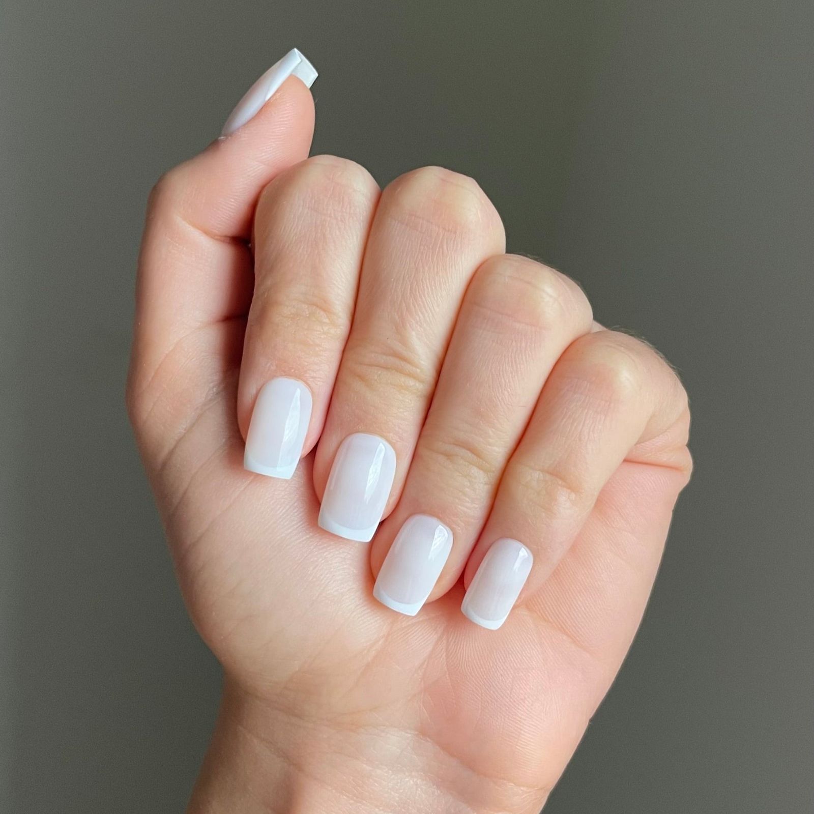 Visual Idea β The Finish Is Glossy New Years Square Nails 2027