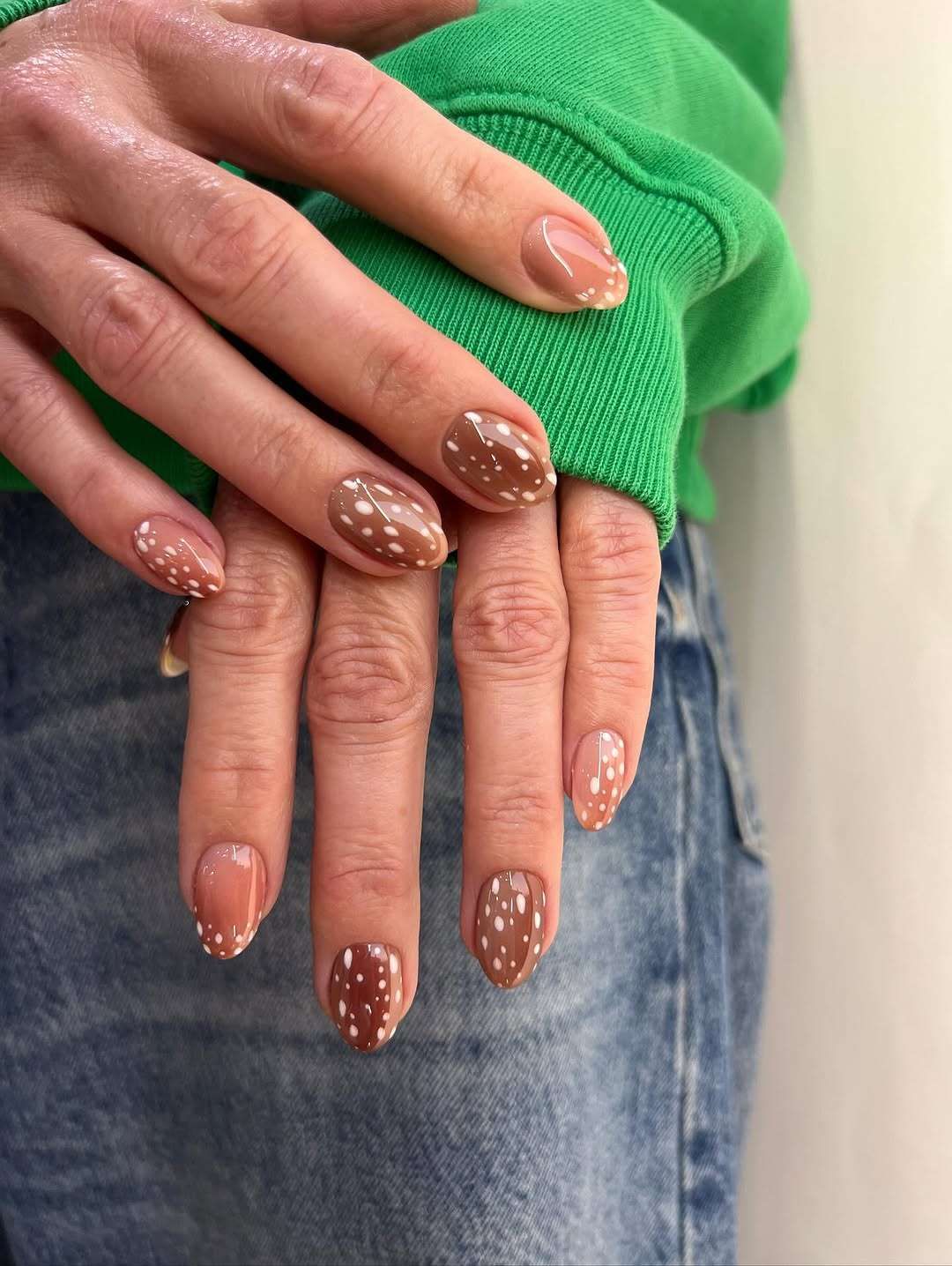 Winter Visual Idea Winter Visual Idea β Short Winter Acrylic Nails