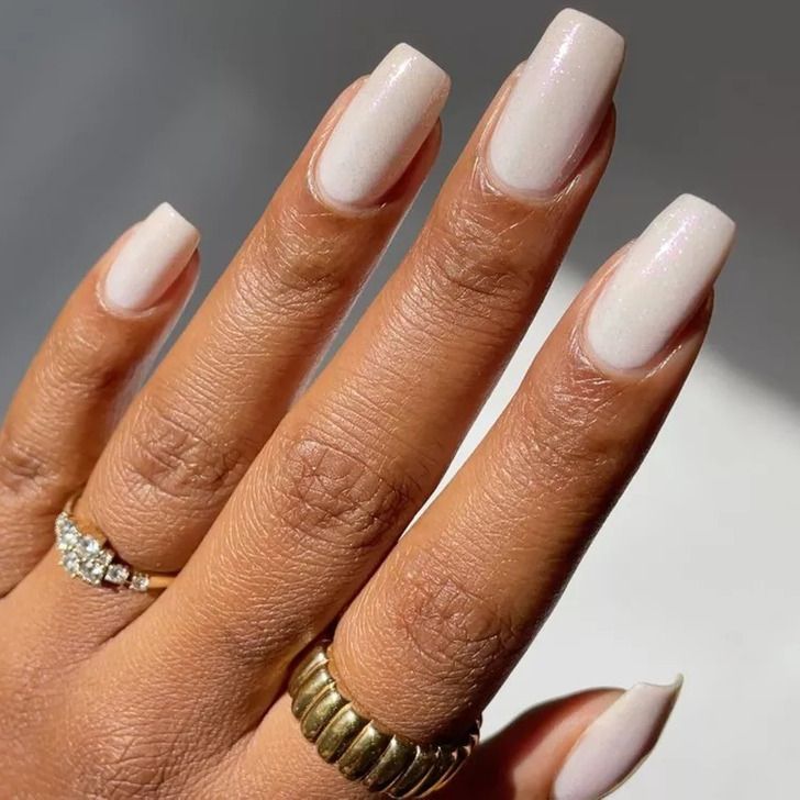 Visual Idea β Short Square Nails Are Painted In A Pale Visual Idea β Short Square Nails Are Painted In A Pale β Old Money Winter Nails