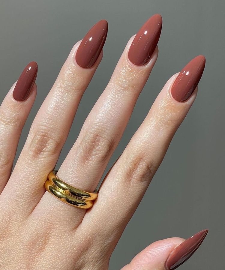 None Visual Idea None Visual Idea β Clean Girl Winter Nails
