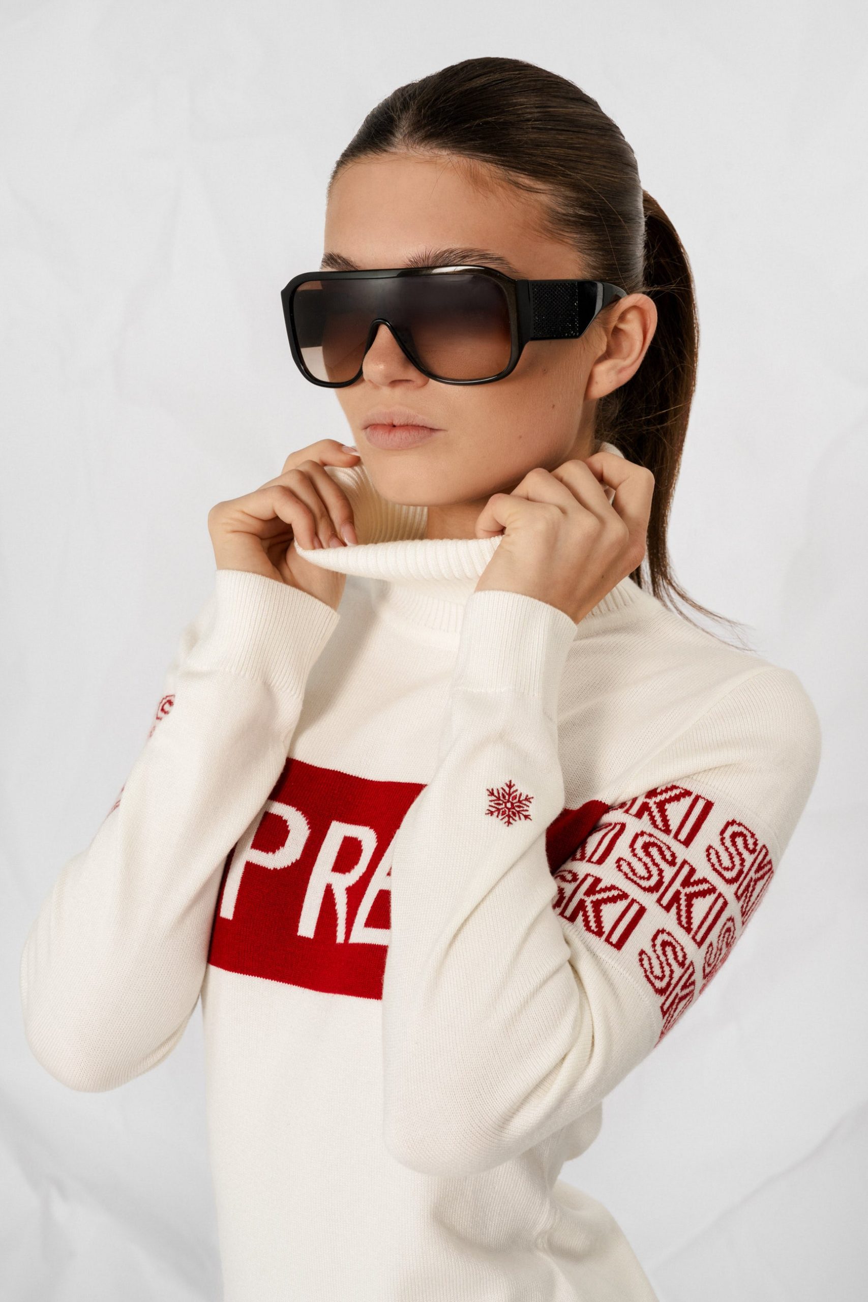 Oversized Hooded Puffer Coat and Shearling Shoes for Ultimate Comfort — Apres Ski Outfits