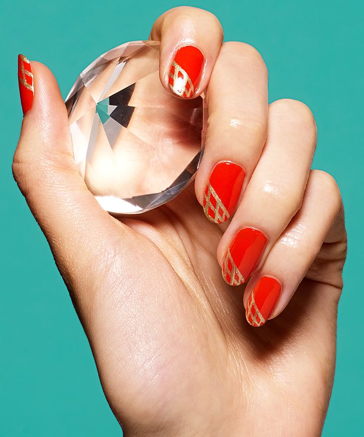 Bright Red with Gold Lattice Nails Bright Red with Gold Lattice Nails β Winter Party Nails
