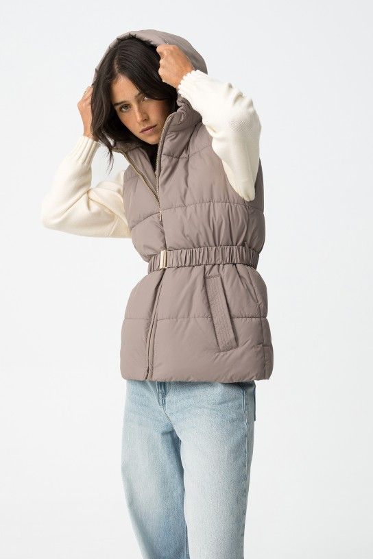 Hooded Puffer Vest with Elasticated Belt Hooded Puffer Vest with Elasticated Belt β Puffer Vest Outfits