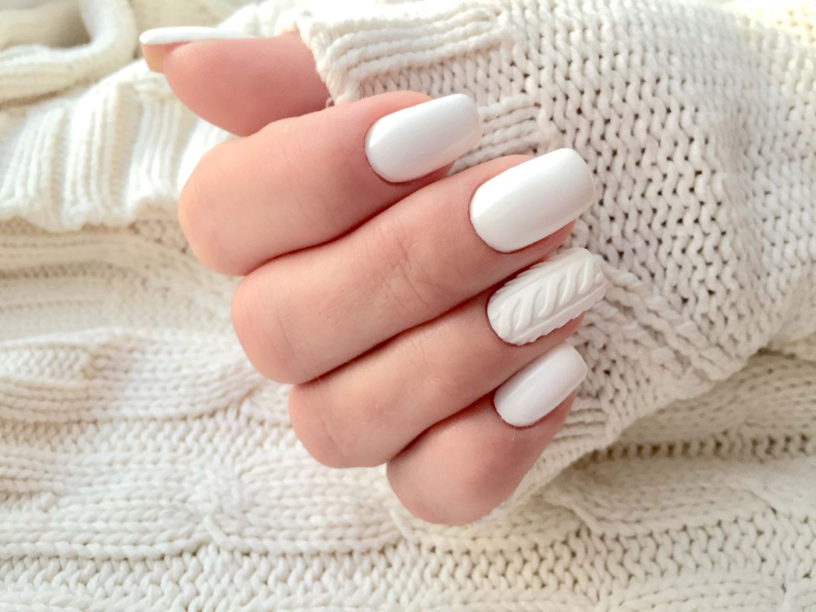 Glossy With Matte Texture On Accent Nail Visual Idea — Winter Gel Nails