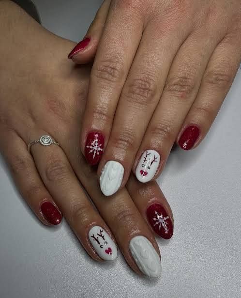 Textured White Nails with Reindeer Art Textured White Nails with Reindeer Art β Red Christmas Nails 2026
