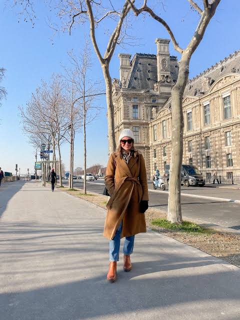 Bold Ankle Boots for a Pop of Color in Travel — Winter Travel Outfits