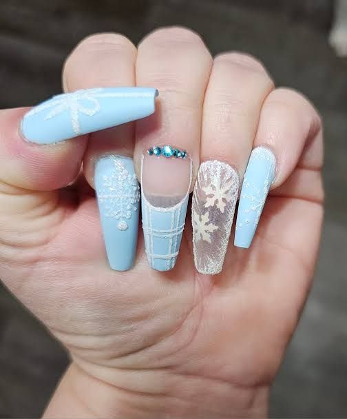 Matte Glossy Accents Visual Idea Matte Glossy Accents Visual Idea β Winter Acrylic Nails