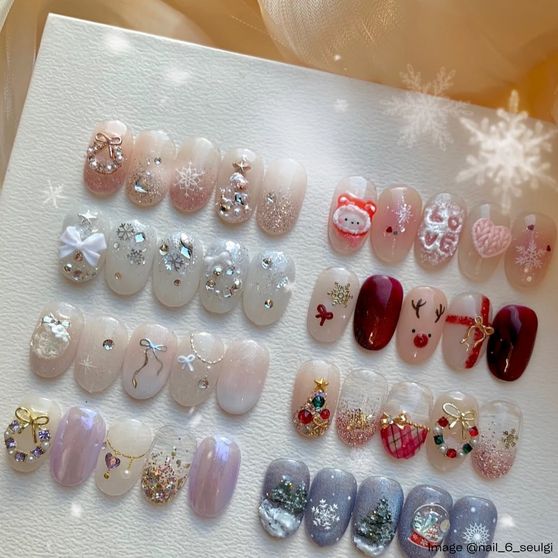 Pale Pink Oval With Snowflake Charms Pale Pink Oval With Snowflake Charms β Winter Rhinestone Nails