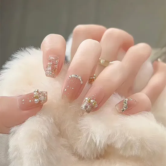Nude Pearl Rhinestone Tweed Square Nails Nude Pearl Rhinestone Tweed Square Nails β Medium Length Winter Nails