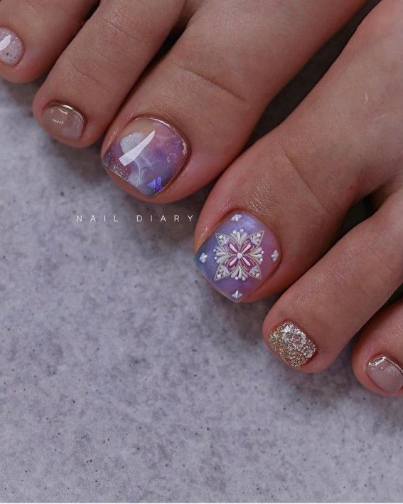 Winter Snowflake Iridescent Toenails Winter Snowflake Iridescent Toenails β Christmas Toe Nails 2026