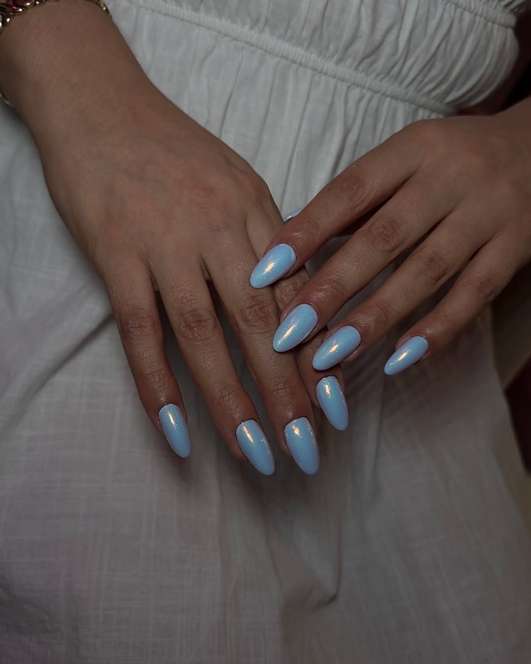 Visual Idea Visual Idea โ Winter Blue Nails