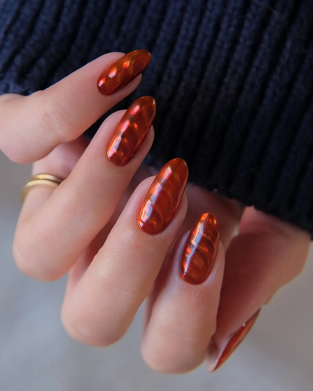 Chic Grey Silver Snowflake Stripes — Cute Winter Nails