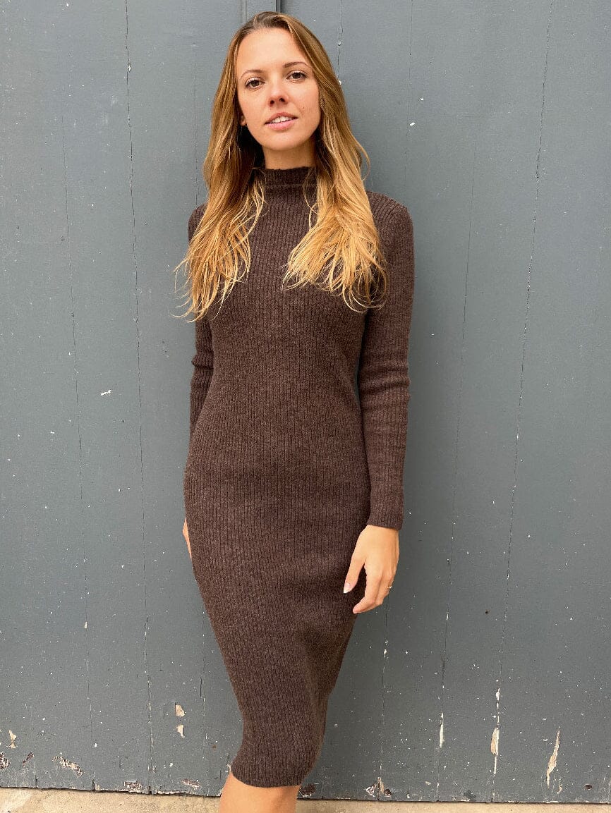 Brown Ribbed Knit Turtleneck Dress with Checkered Heels — Turtleneck Outfits