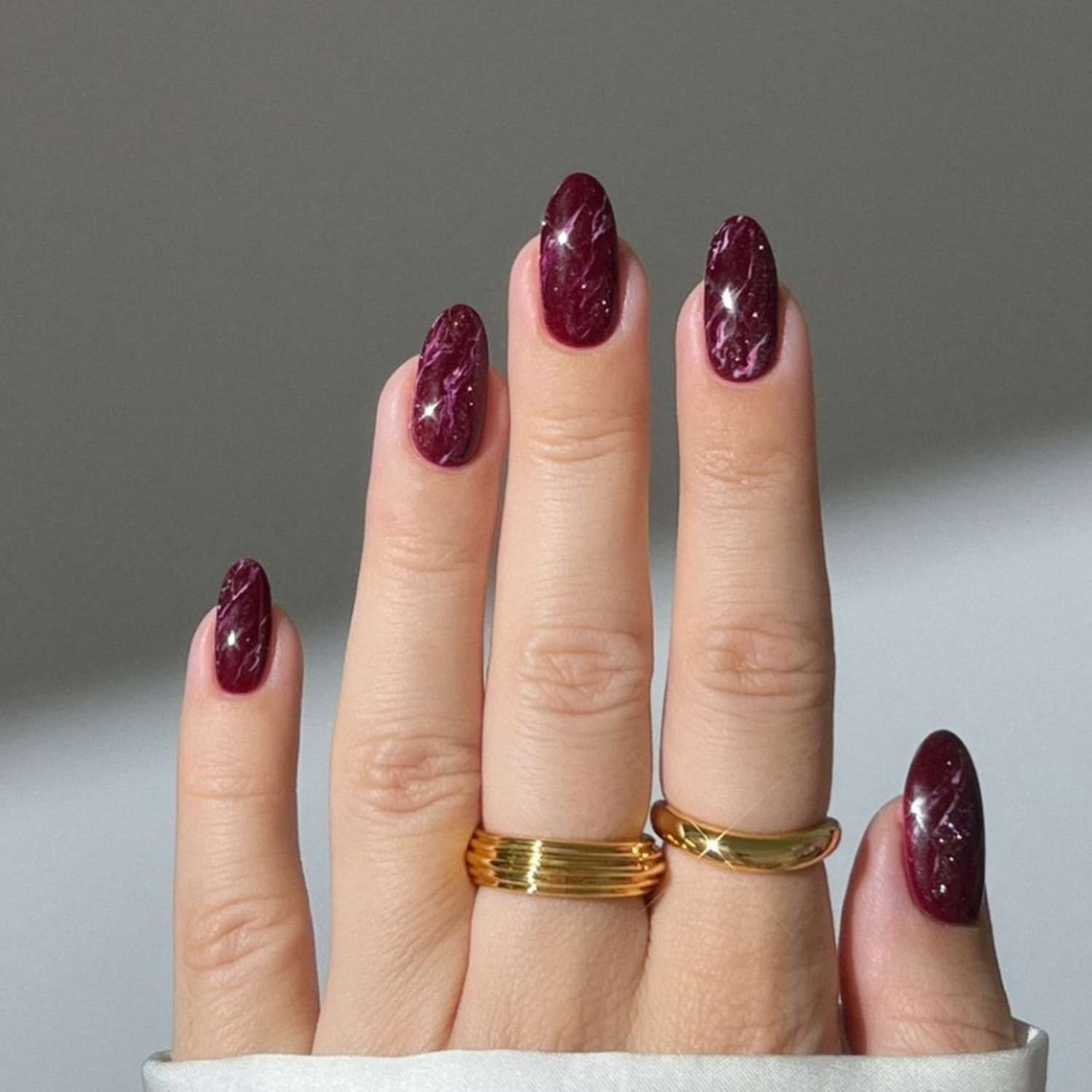 Burgundy Shimmer Marble Nails — Winter Marble Nails