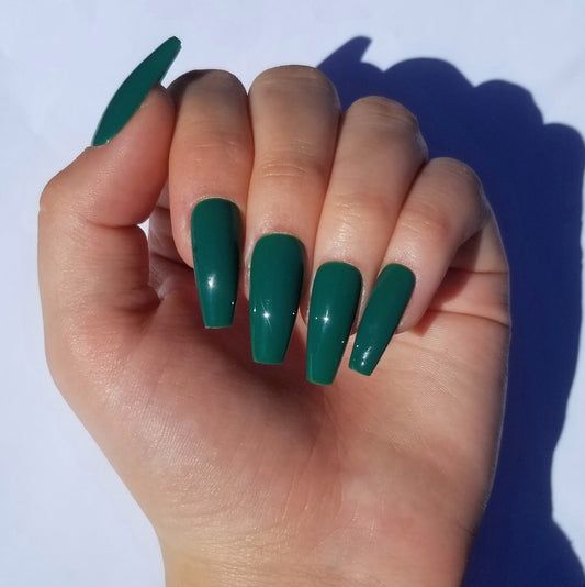 Deep Forest Green Glossy Coffin Nails — Long Winter Coffin Nails
