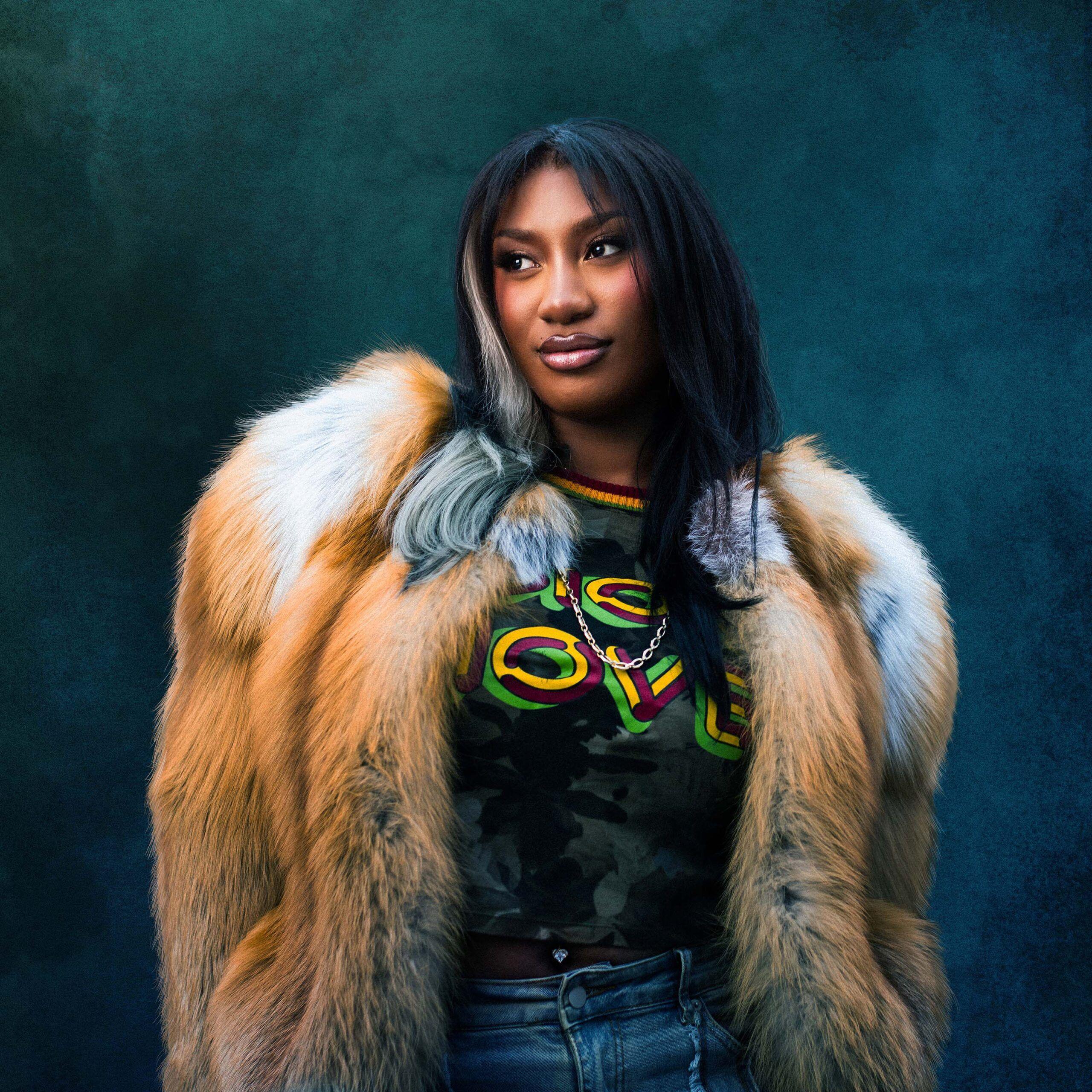 Fox Fur Coat Over Camouflage Crop Top Fox Fur Coat Over Camouflage Crop Top β Baddie Winter Outfits