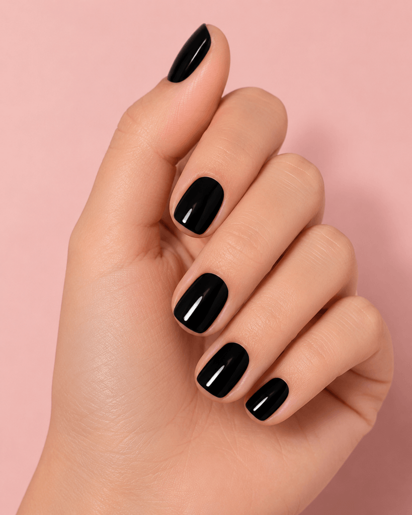 Deep Black Glossy Short Oval Nails Deep Black Glossy Short Oval Nails β Short Winter Gel Nails