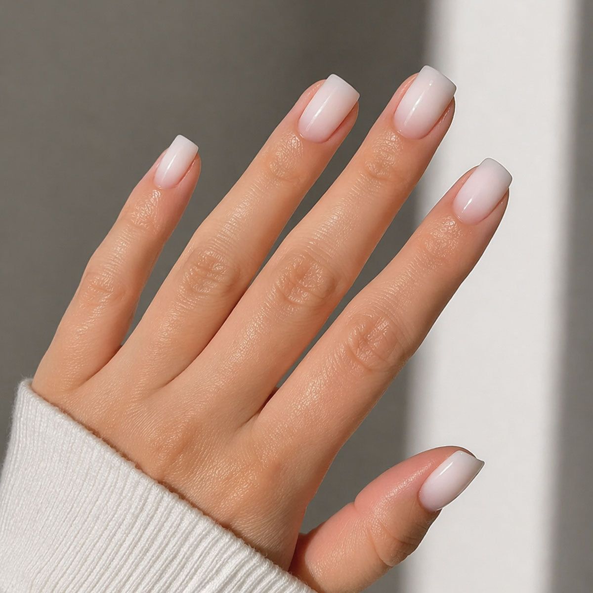 Visual Idea Visual Idea β Milky White Nails