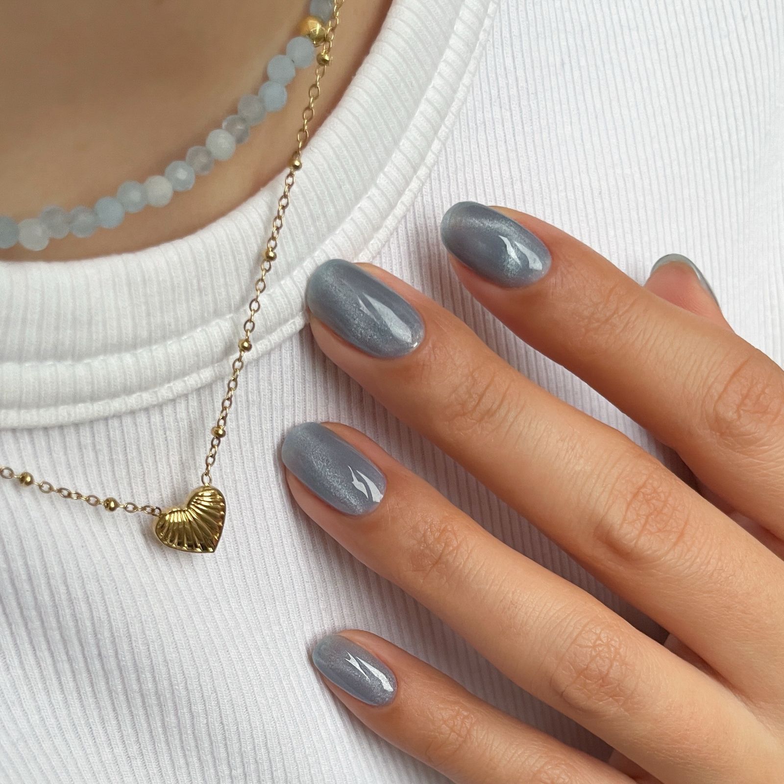 Cat Eye Visual Idea Cat Eye Visual Idea โ Winter Cat Eye Nails