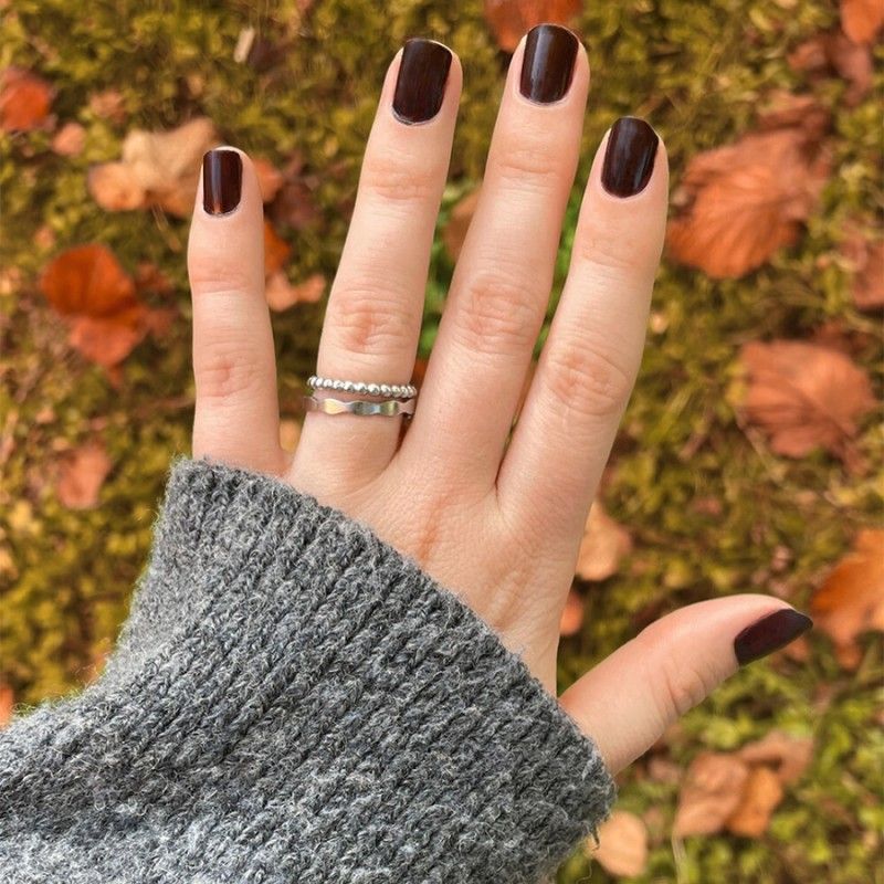 High Gloss Visual Idea High Gloss Visual Idea β Black Cherry Nails