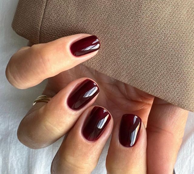 Deep Burgundy With Subtle Undertones Visual Idea Deep Burgundy With Subtle Undertones Visual Idea β Dark Winter Nails