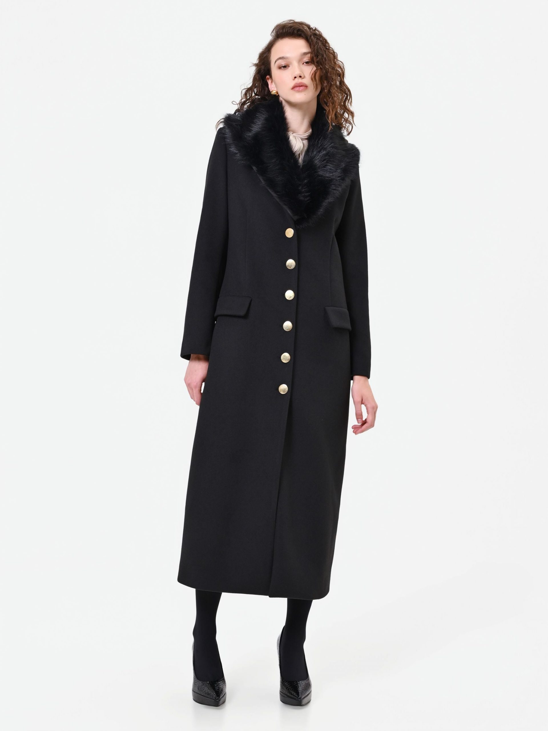 Black Coat with Fur Collar and Gold Buttons for Formal Occasions Black Coat with Fur Collar and Gold Buttons for Formal Occasions β Black Coat Outfits