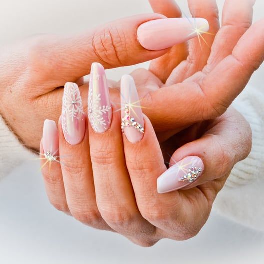 Glossy With Glitter Visual Idea Glossy With Glitter Visual Idea β Winter Nail Trends