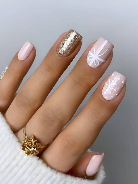 Pale Pink Winter Holiday Nails Pale Pink Winter Holiday Nails β NYE Nails 2027