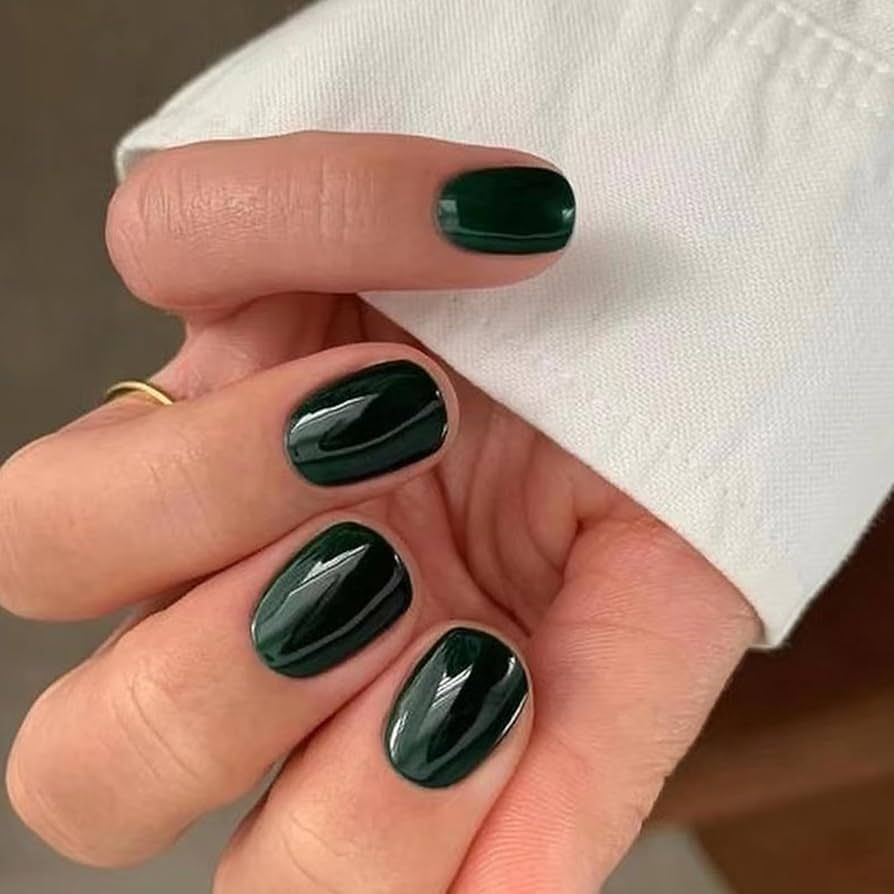 High Gloss Short Oval Deep Emerald Gloss — Emerald Green Nails