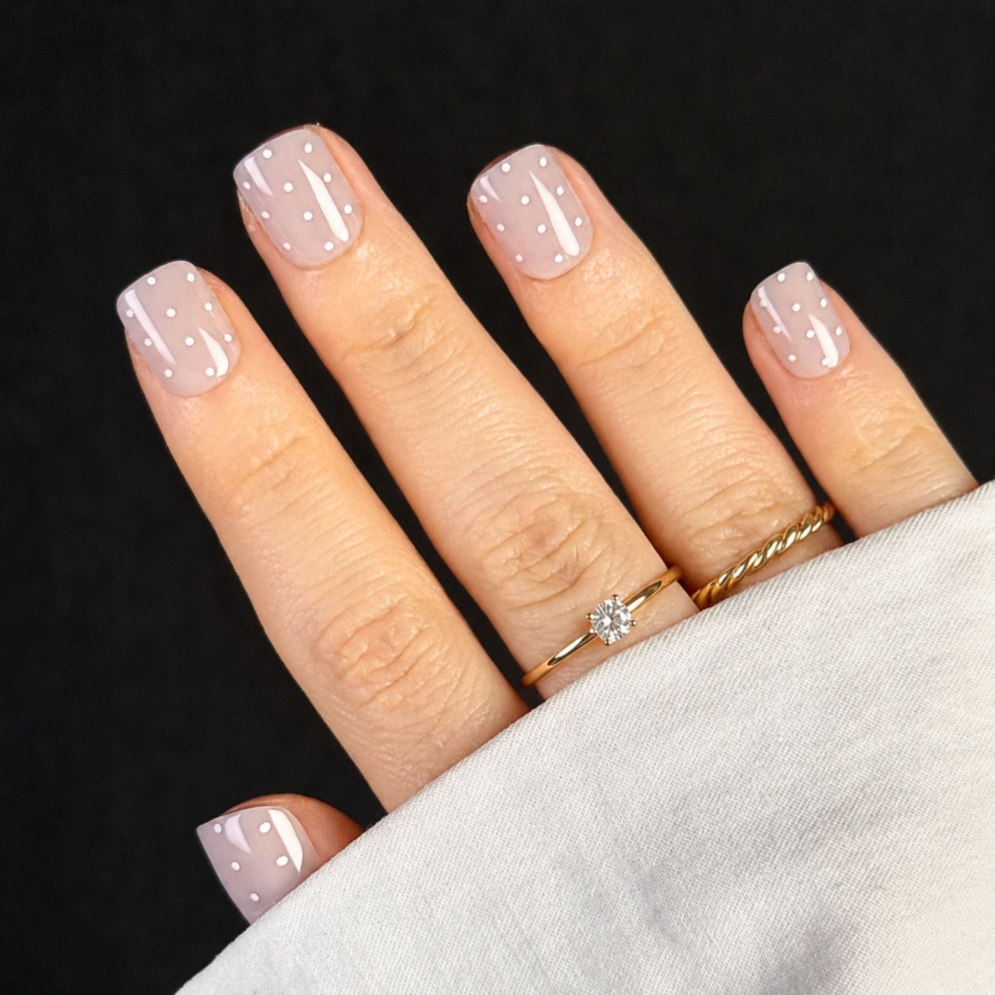 Pale Pink White Polka Dot Nails Pale Pink White Polka Dot Nails β Short Winter Gel Nails