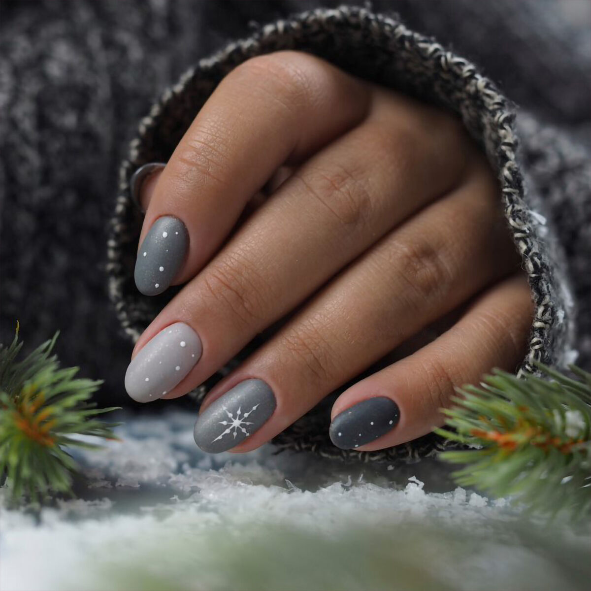 Feeling grey? ○ Semilac