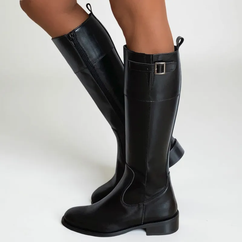 Sleek Versatility: Zippered Knee-High Boots Sleek Versatility: Zippered Knee-High Boots β Black Boots Outfits
