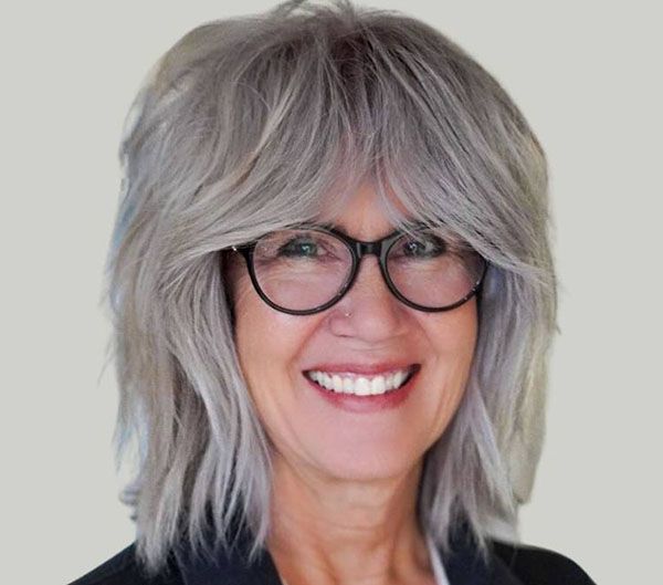 Wavy Blowout Layered Bob — Winter Haircuts for Women Over 50
