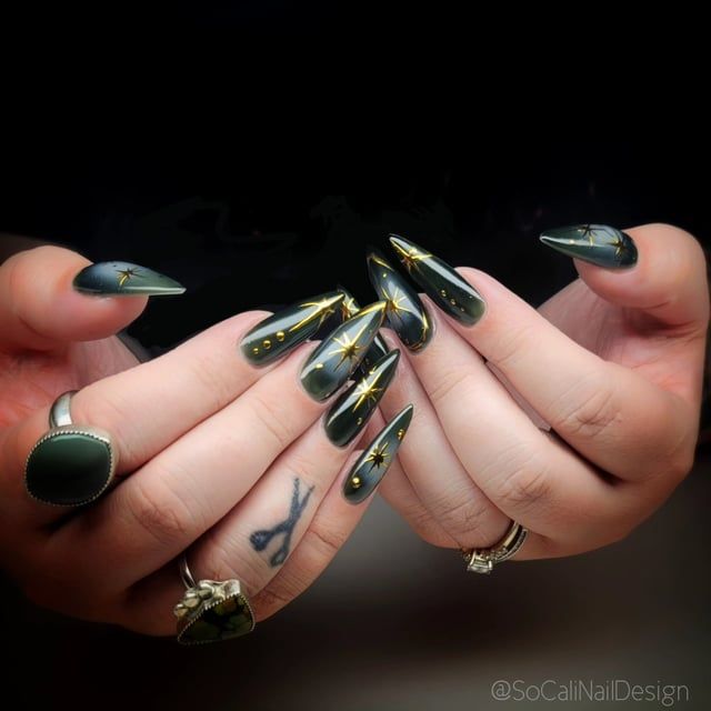 Chic Grey and Gold Star Stilettos — Christmas Stiletto Nails 2026