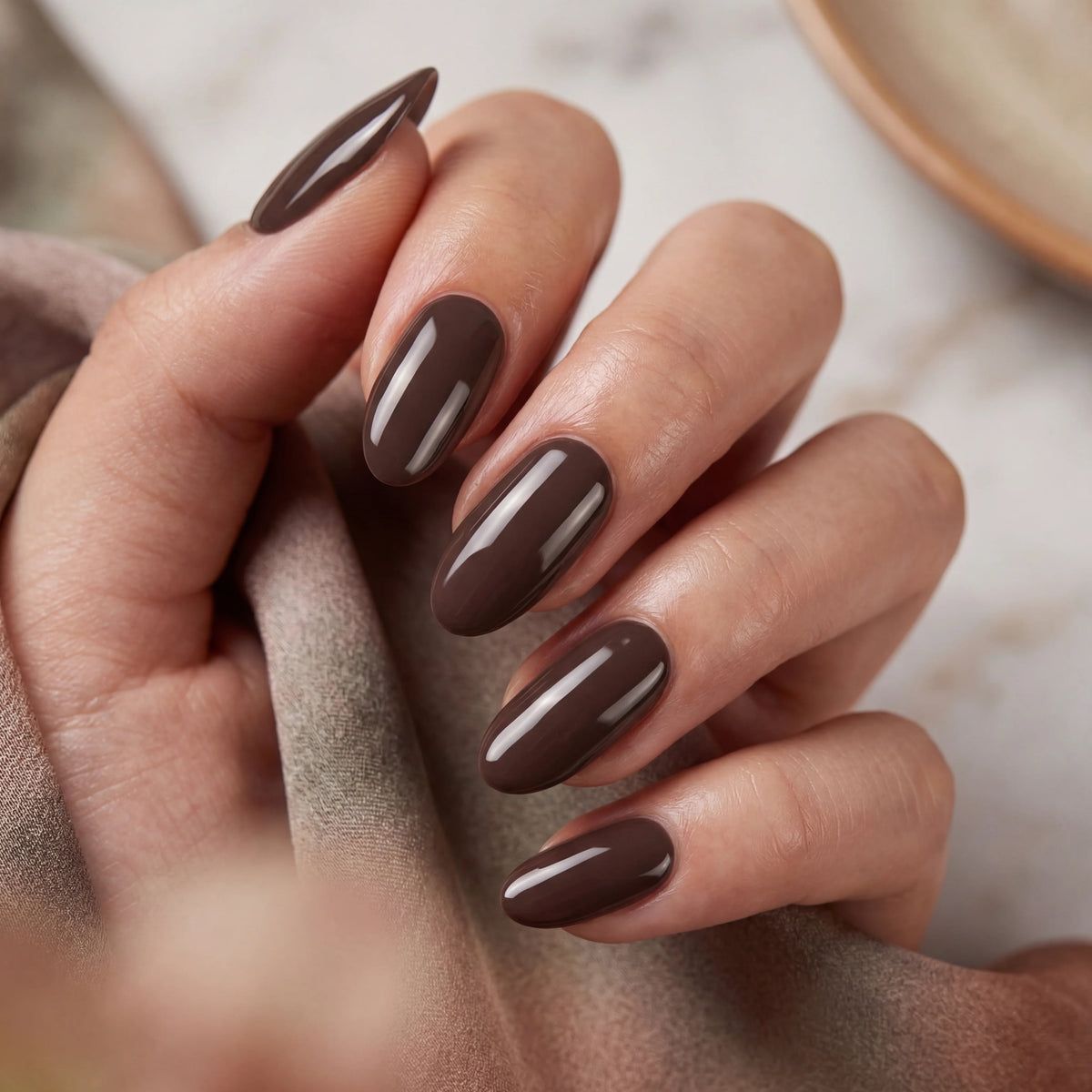 Creamy Neutral Medium Oval Brown Nails Creamy Neutral Medium Oval Brown Nails β Mocha Nails