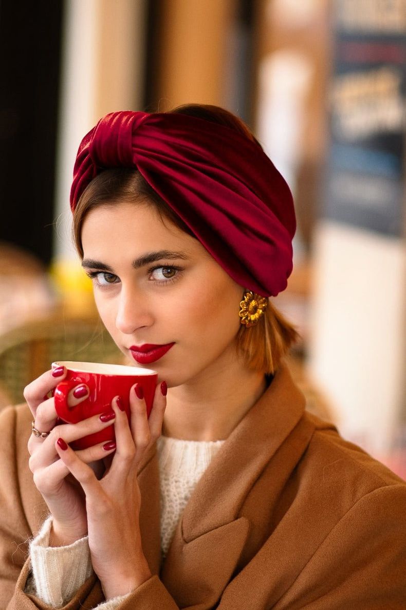 Mid-Back Visual Idea — Winter Hairstyles with Headband