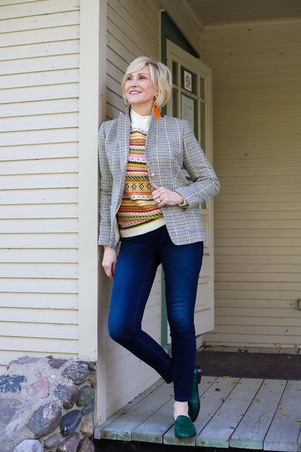 Fair Isle Sweater Vest with Plaid Blazer and Slim Jeans Fair Isle Sweater Vest with Plaid Blazer and Slim Jeans โ Fair Isle Sweater Outfits