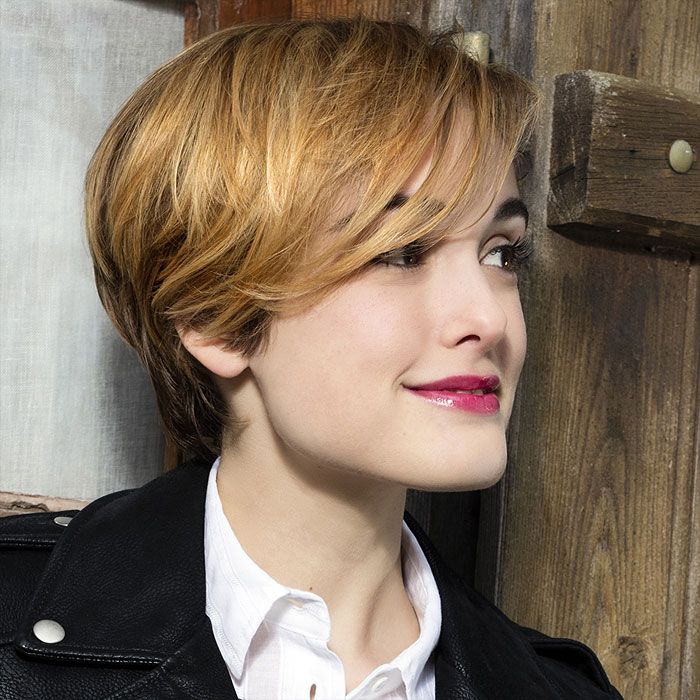 Honey Blonde Pixie Bob With Highlights — Winter Hair Colors for Short Hair