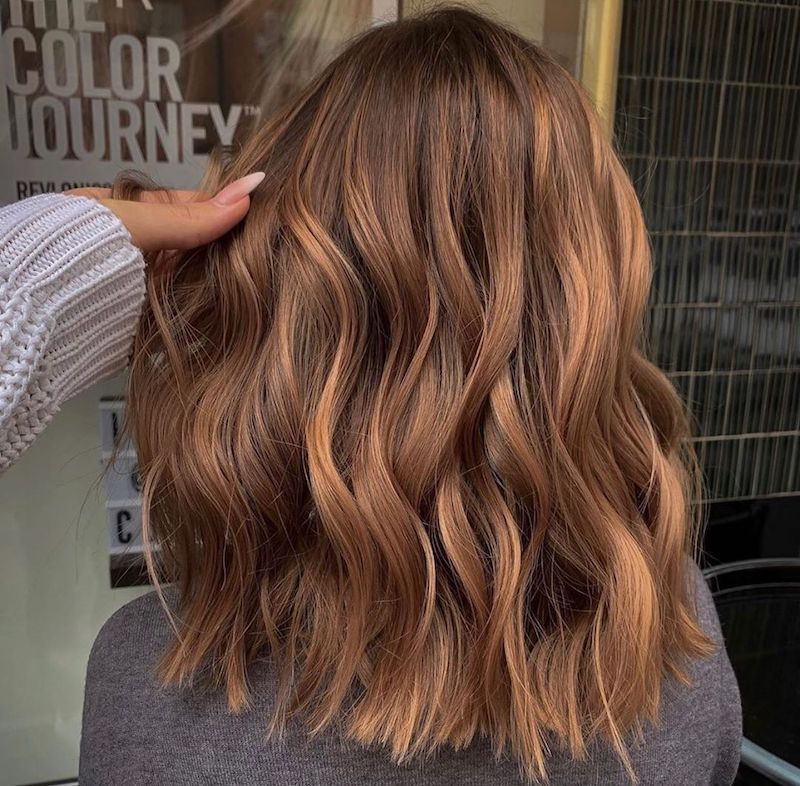 Warm Brown Lob With Honey Balayage Warm Brown Lob With Honey Balayage β Winter Lob Haircuts