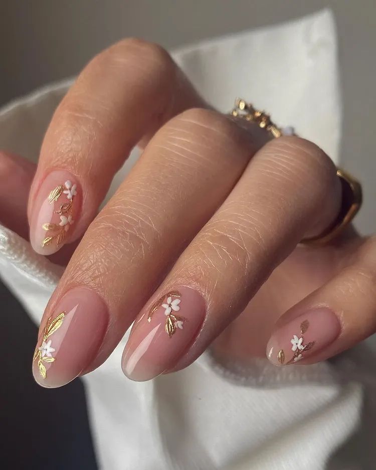Wedding Visual Idea Wedding Visual Idea β Winter Wedding Guest Nails