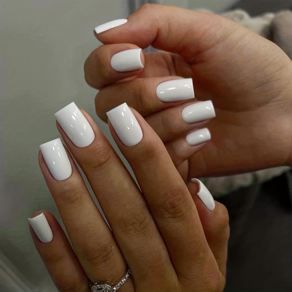 Classic Glossy White Square Nails Classic Glossy White Square Nails β Winter Square Nails
