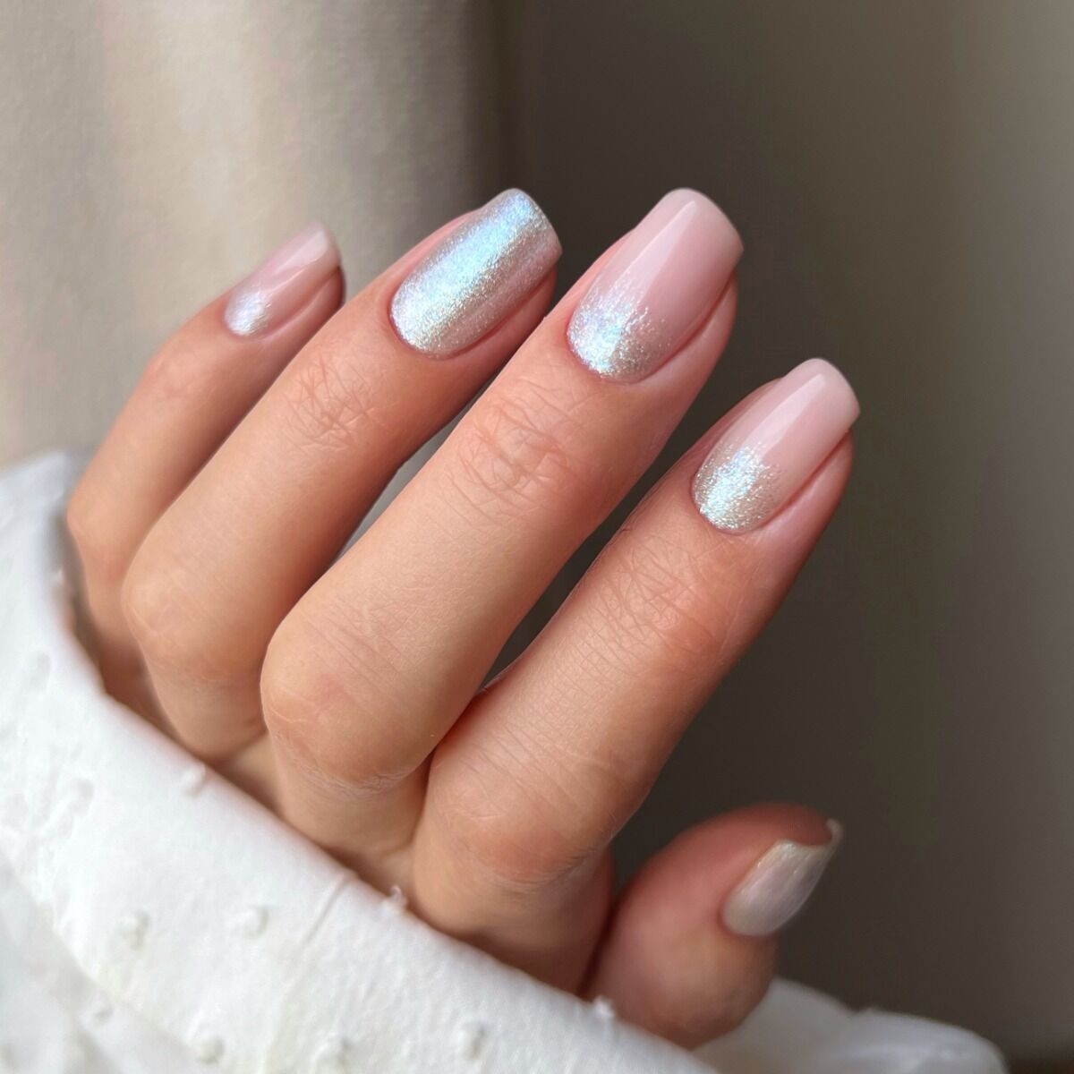 Glitter Visual Idea Glitter Visual Idea β Winter Glitter Nails