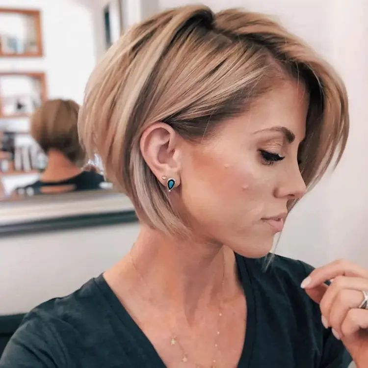 Visual Idea β The Texture Appears Straight And Thick Visual Idea β The Texture Appears Straight And Thick β Winter Hair Colors for Women Over 40