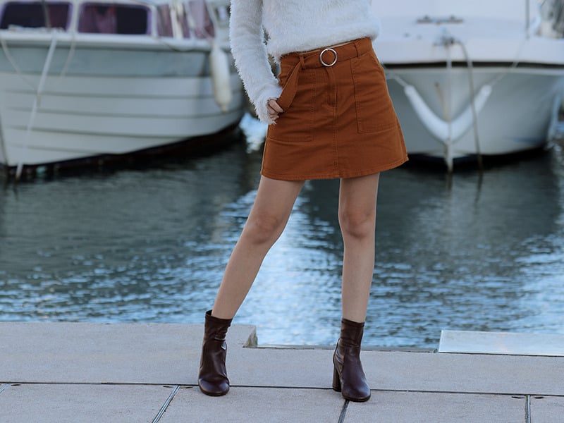 Heeled Leather Boots with a Corduroy Mini Skirt Heeled Leather Boots with a Corduroy Mini Skirt β Ankle Boots Outfits