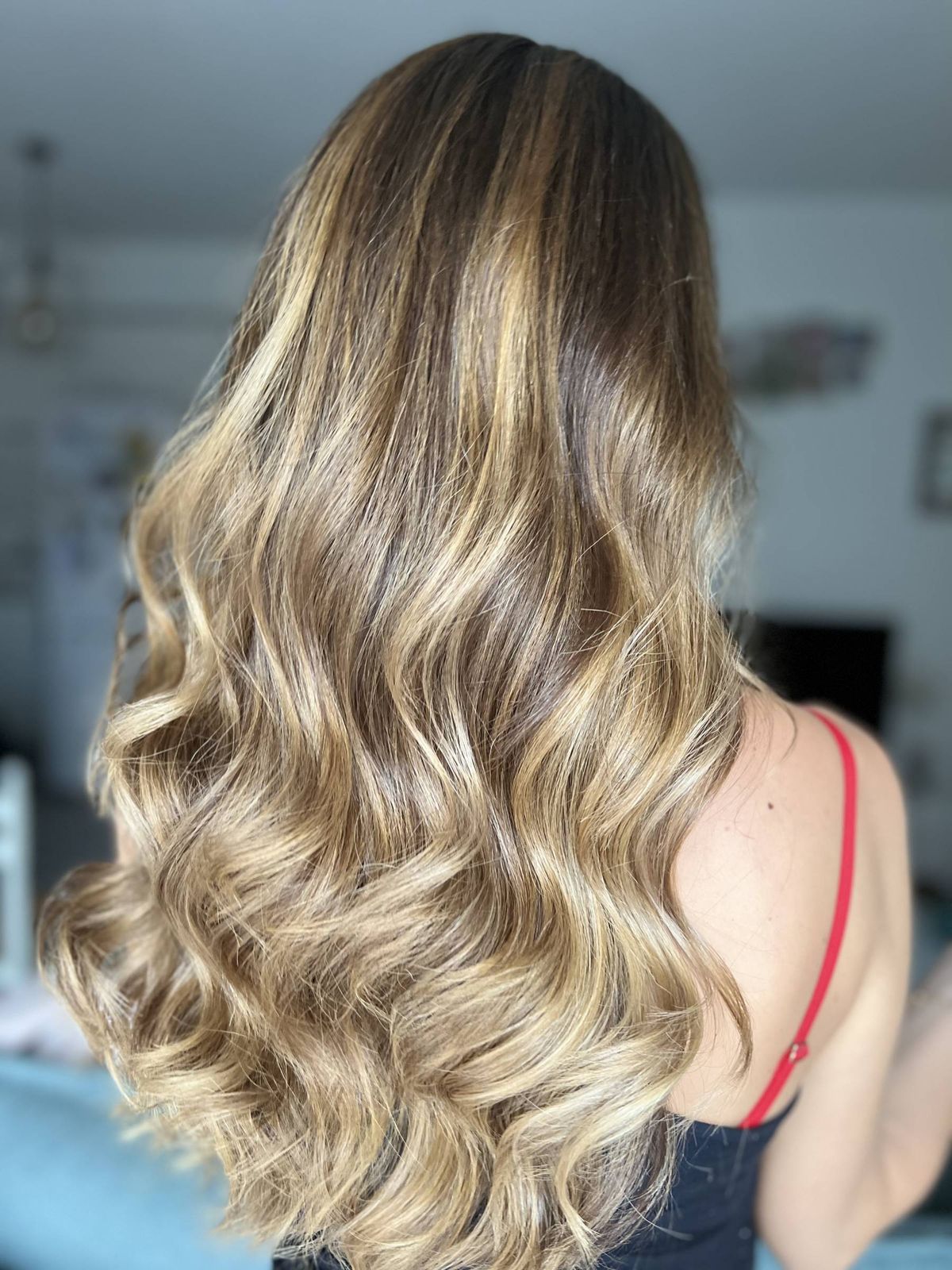Mid-Back Blonde With Visible Darker Lowlights — Lowlights for Blonde Hair